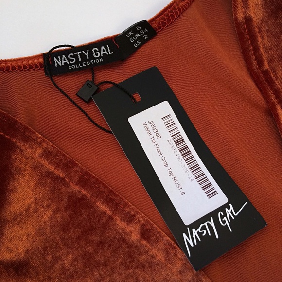 SOLD NWT Nasty Gal And Tie Not Rust Velvet Crop w - Picture 6 of 8